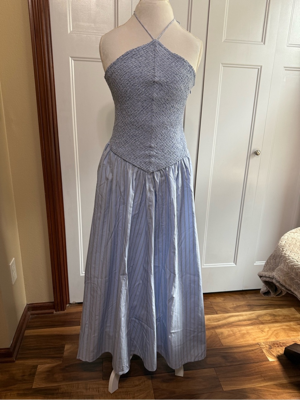 J. Crew Light Blue Halter Smocked Midi Dress in Stripe M - Picture 4 of 14